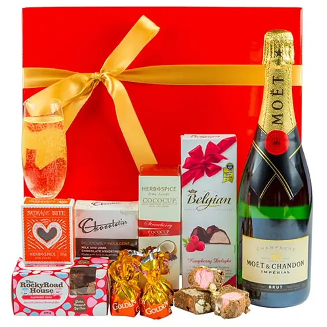 Chocolate Bubbles Christmas Hamper australia | Gift Chocolate Bubbles ...