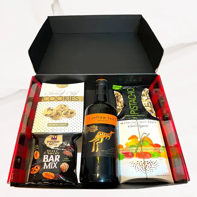 Sweet N Savoury Treats & Wine Gift Box canada | Gift Sweet N Savoury ...