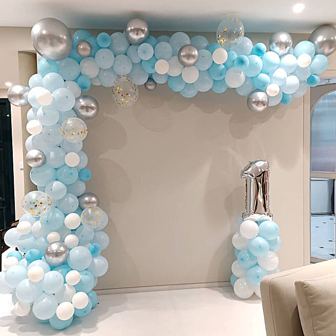 Personalised Blue White Balloon Garland Décor