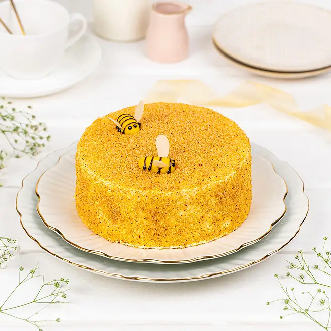 Honey Bee Butterscotch Cake