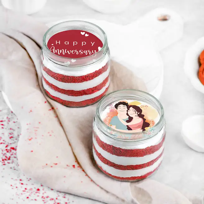 Romance Red Velvet Jar Cake Duo