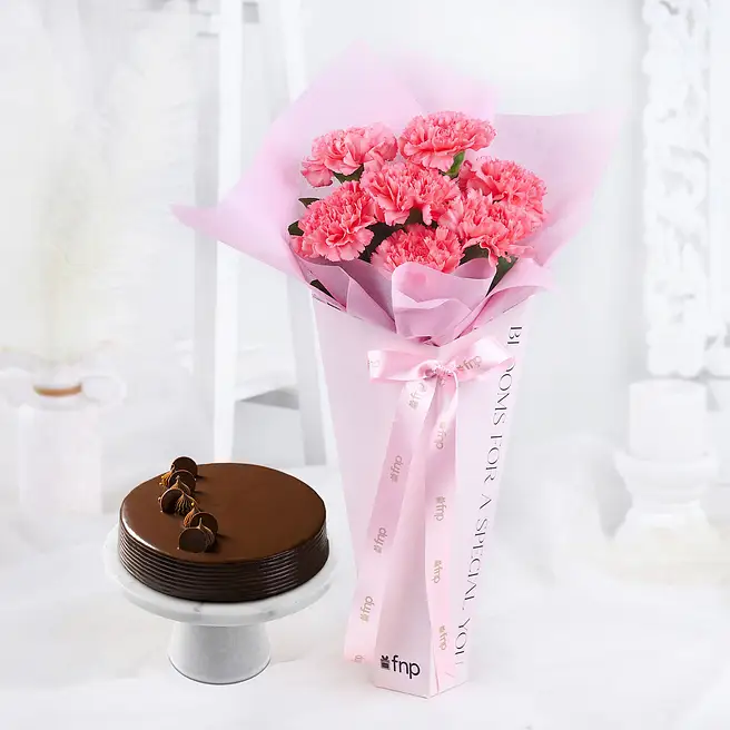 Indulgent Cake with Floral Beauty Combo