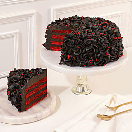 Truffle Coated Red Velvet Cake
