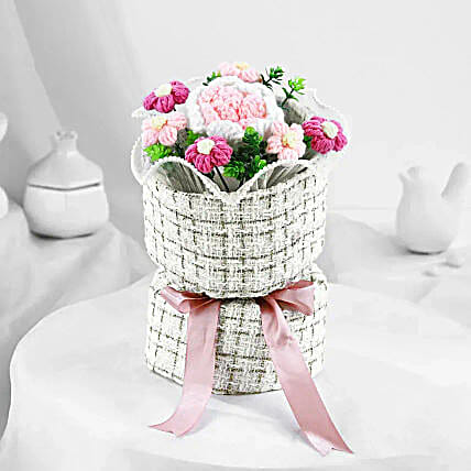 Cylindrical Crochet Flower Display