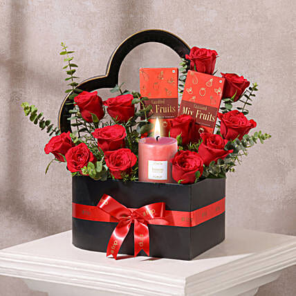 Scarlet Love Bloom Box Gift