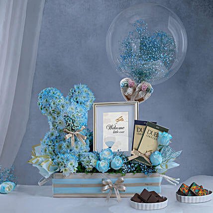 Daisy n Chocolate Celebration Crate