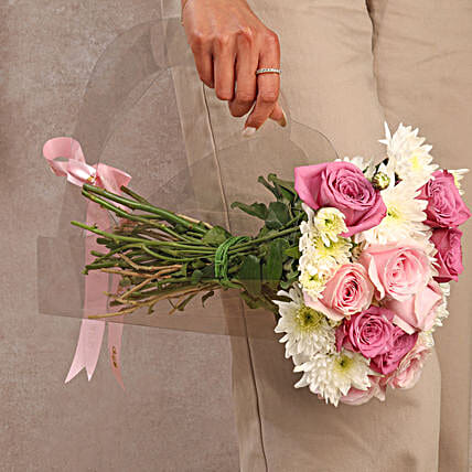 Elegant Rose N Daisy Delight Bouquet