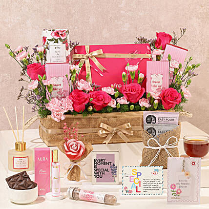 Sweet Like Us Blush Anniversary Hamper