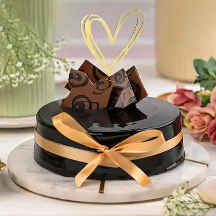 Chocolate Truffle Cake With Heart Shape Topper 500Gm Eggless-picture-19