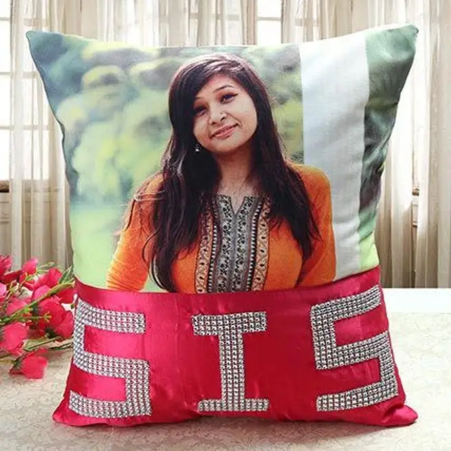 Personalized Comfy Cushion oman | Gift Personalized Comfy Cushion- FNP