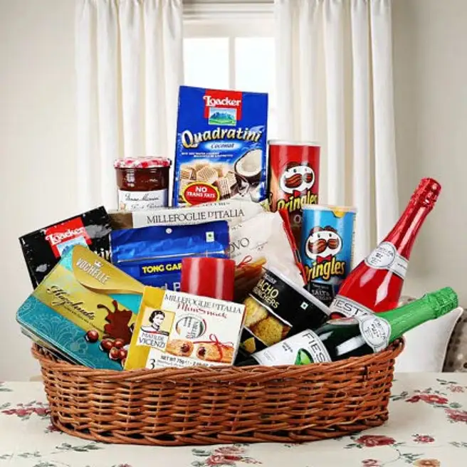 Sweet And Savoury Treats Basket philippines | Gift Sweet And Savoury ...