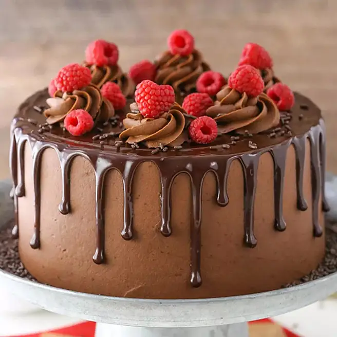 No Egg Raspberry Cake Eggless Chocolate Raspberry Cake qatar | Gift Eggless Chocolate ...