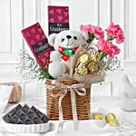 Blissful Hugs N Floral Charm Gift