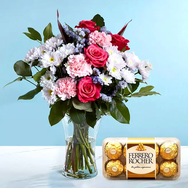 Pink and White Flower Vase With Chocolates uae | Gift Pink and White ...