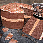 Decedant Chocolate Cake