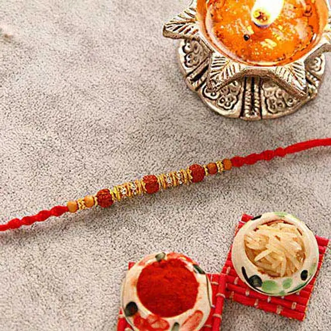 Beautiful Rudraksh Rakhi Thread usa | Gift Beautiful Rudraksh Rakhi ...