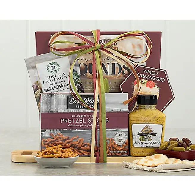 Cheese And Crackers Savoury Assortment usa | Gift Cheese And Crackers ...