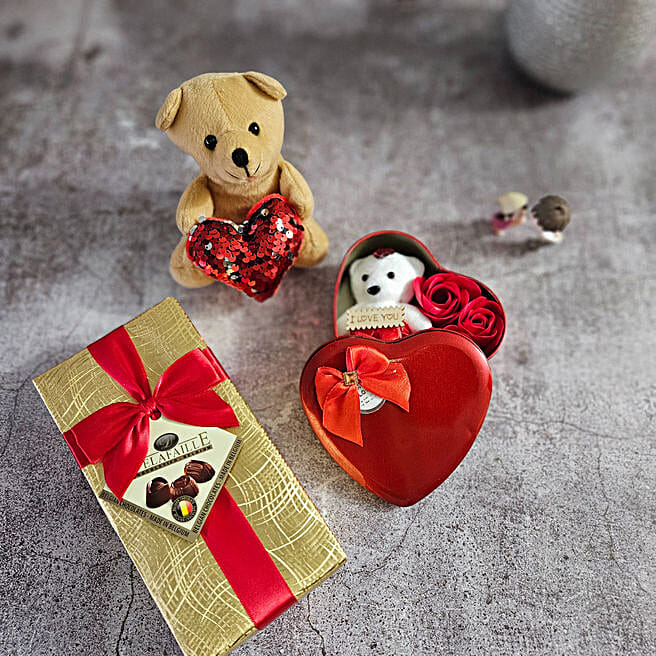 Basket Ideas Timeless Valentine Love Duo Usa | Gift Timeless